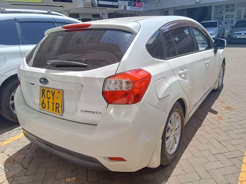 Subaru Impreza   - 2013