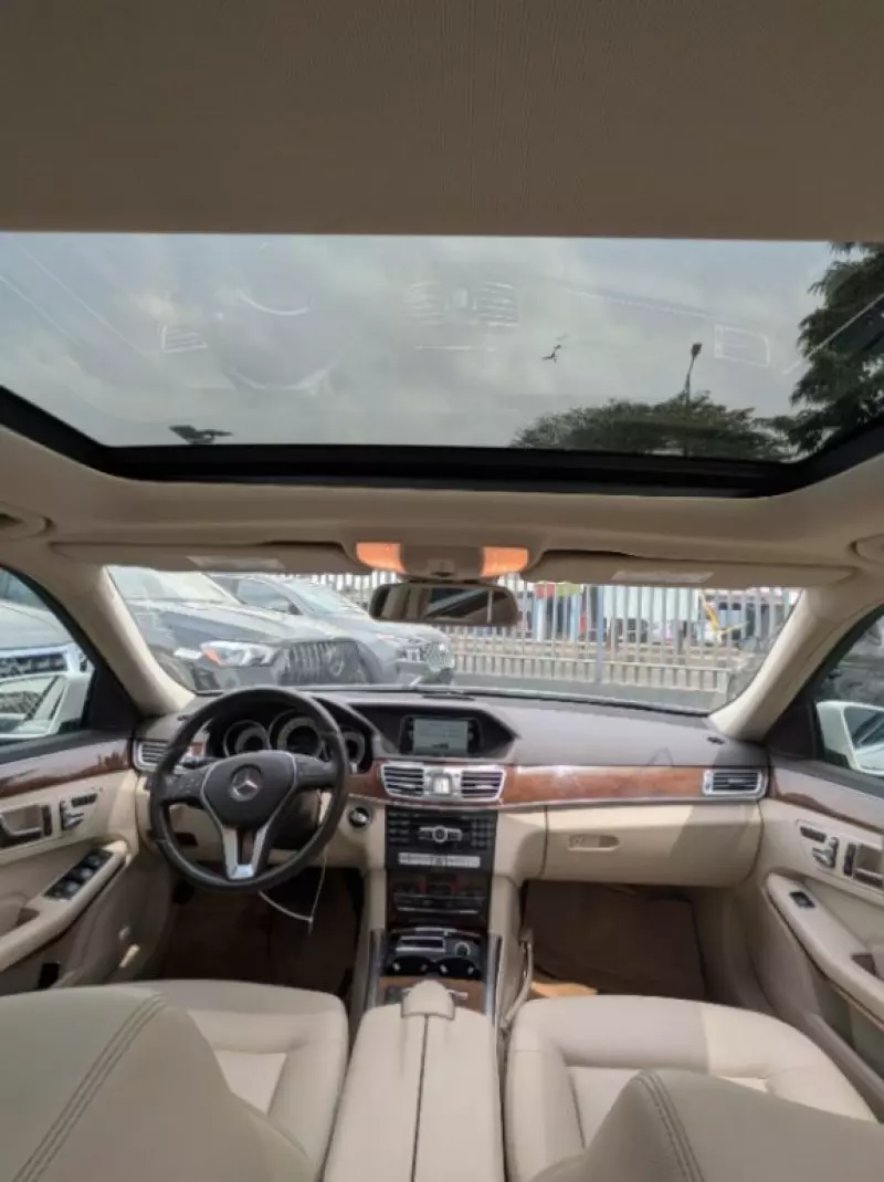 Mercedes-Benz E350   - 2014