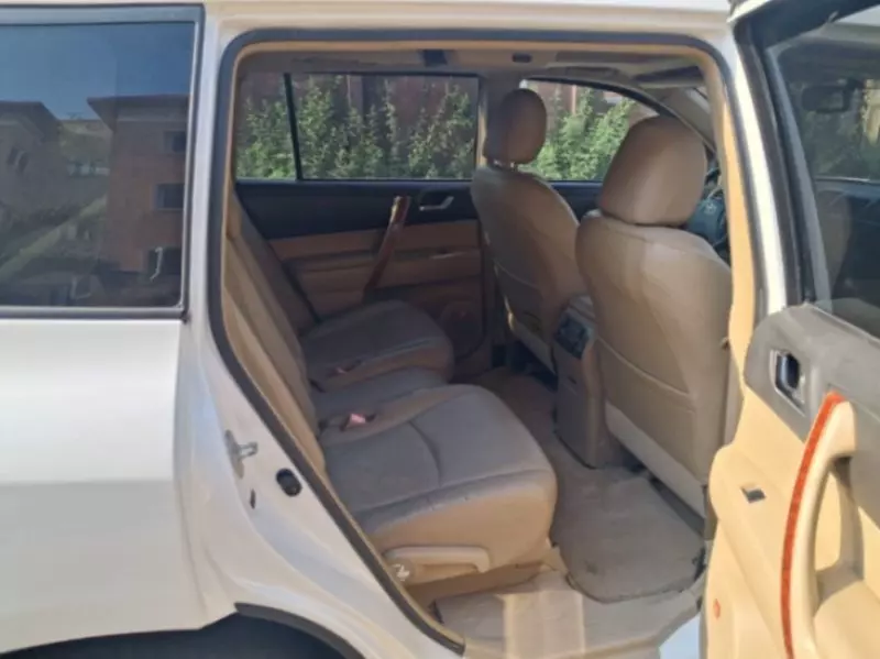 Toyota Highlander   - 2008