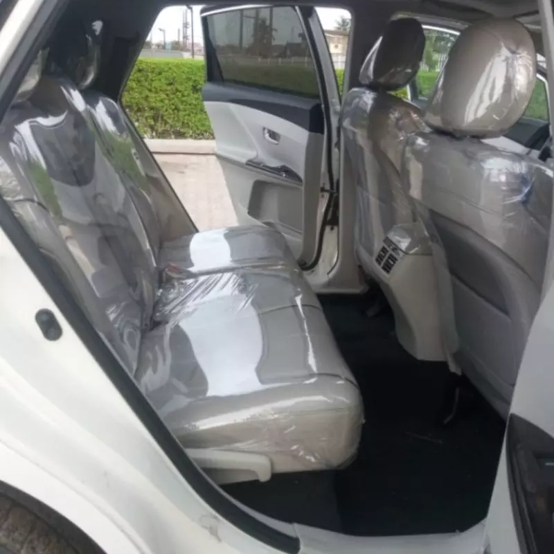 Toyota Venza   - 2013