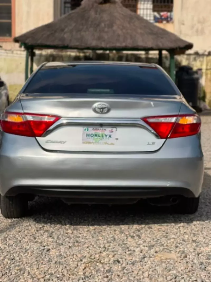 TOYOTA Camry   - 2015