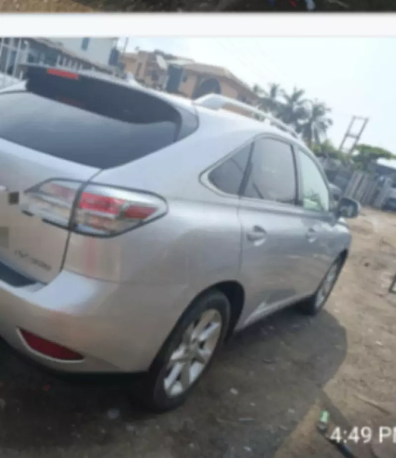Lexus RX   - 2010