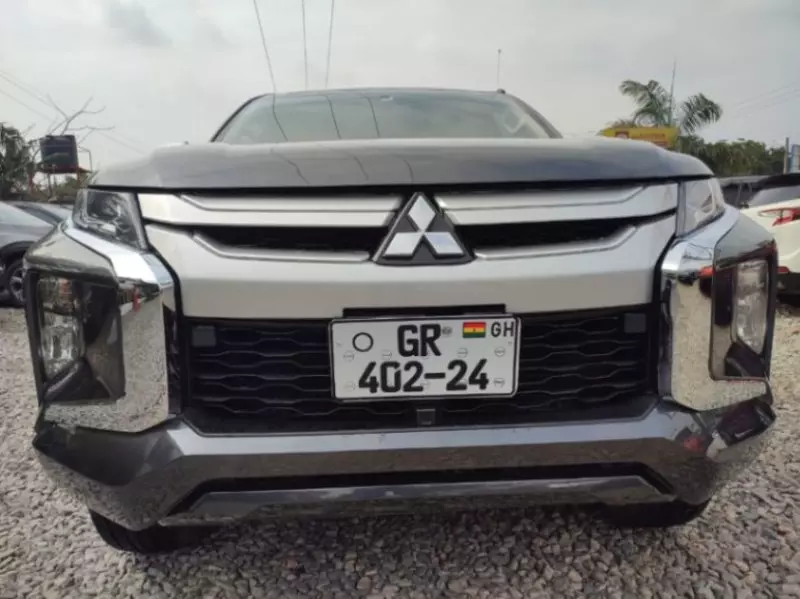 Mitsubishi L200 Double Cabin - 2024