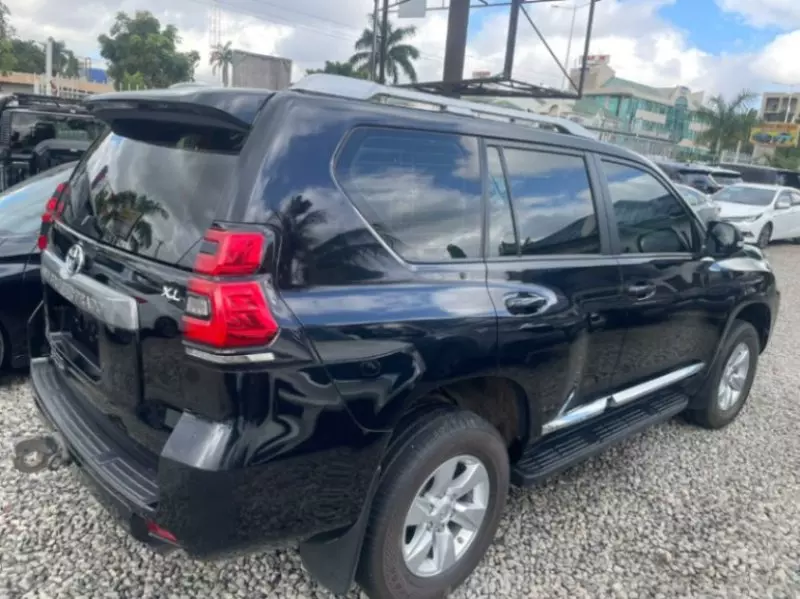 TOYOTA Landcruiser Prado - 2023