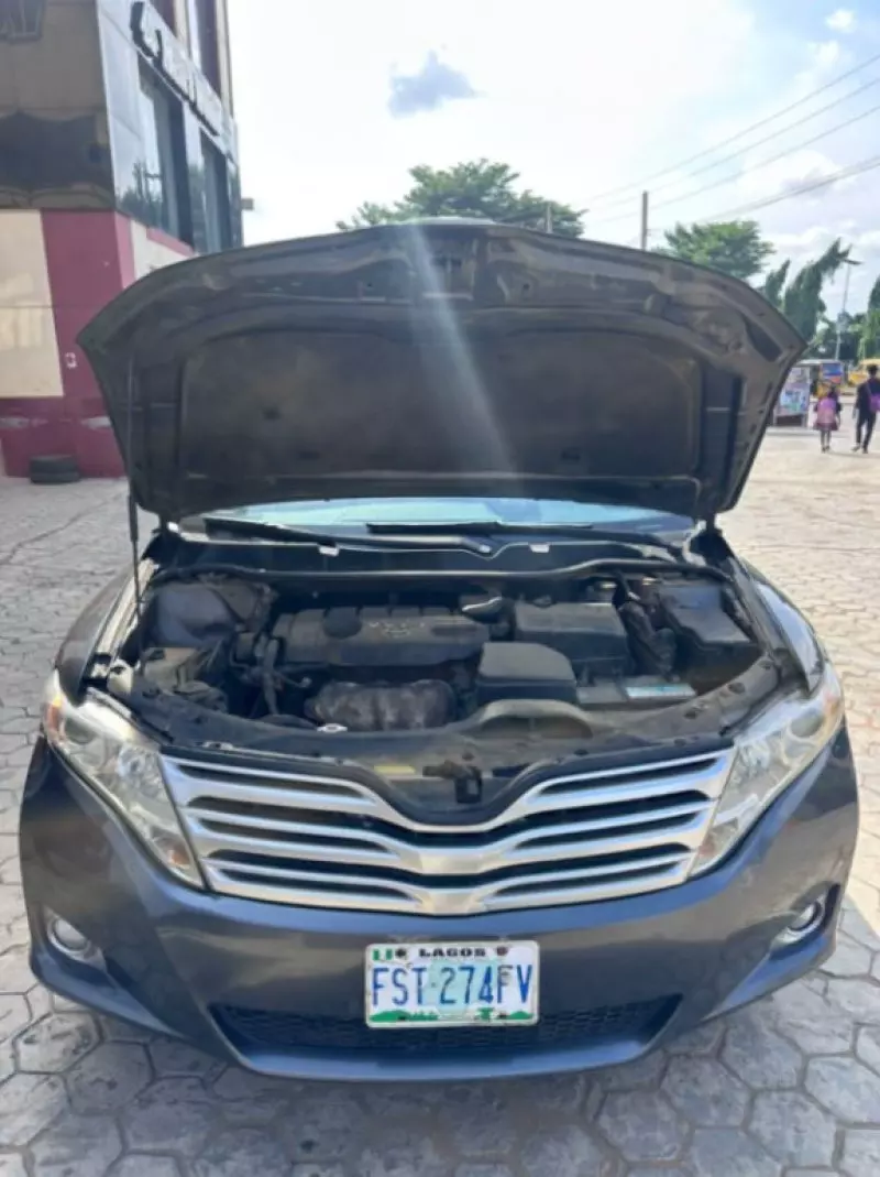 Toyota Venza   - 2009