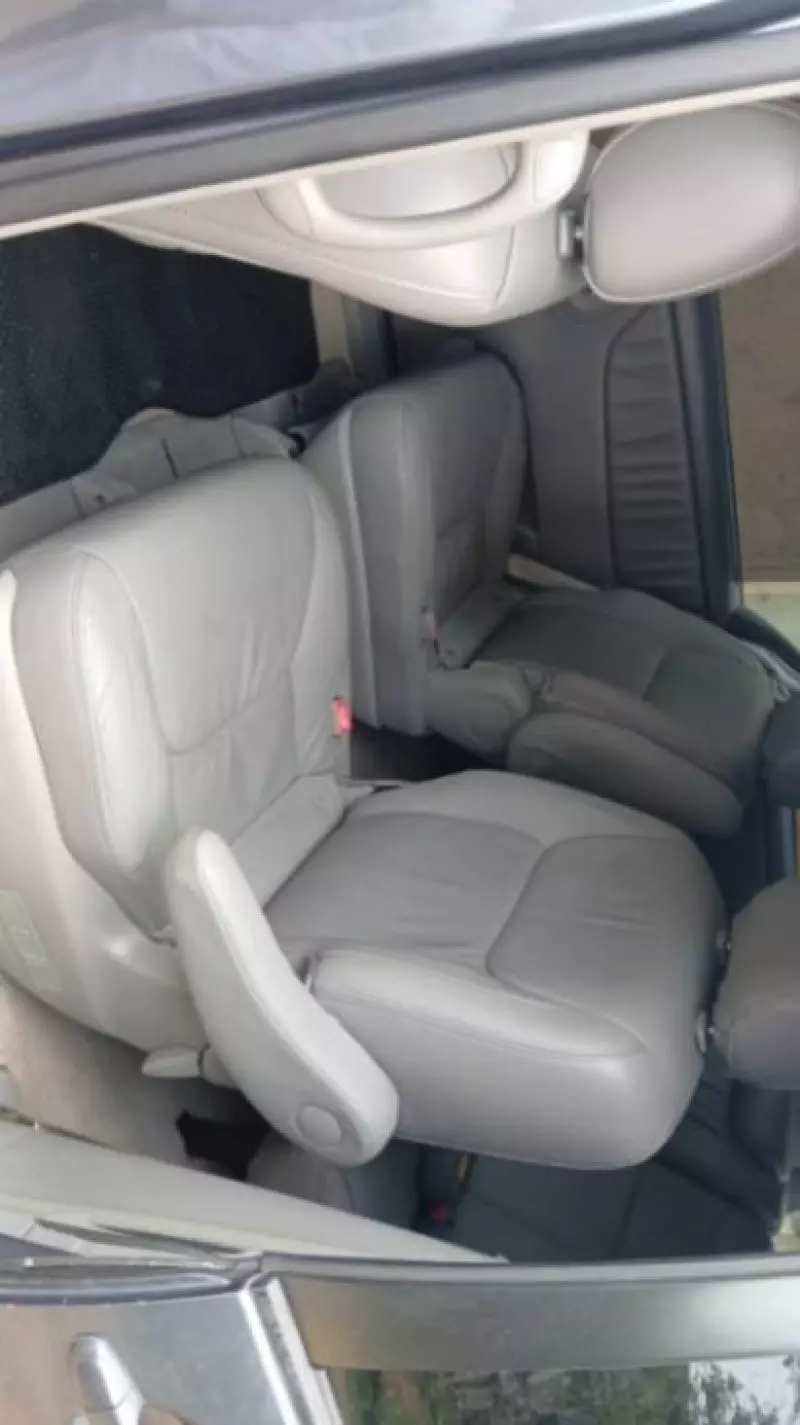 Toyota Sienna - 2007