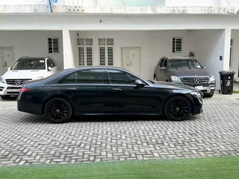 Mercedes-Benz S-Class   - 2021