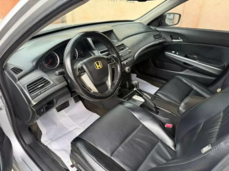 Honda Accord   - 2008
