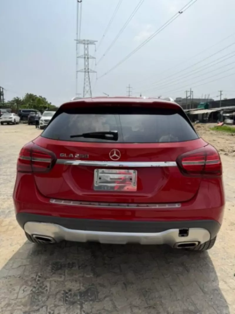 Mercedes-Benz GLA 250   - 2019
