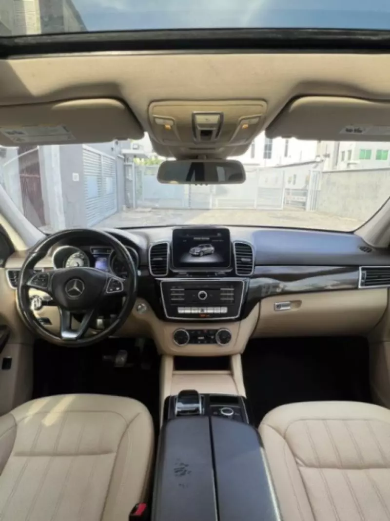 Mercedes-Benz GLE-Class - 2016