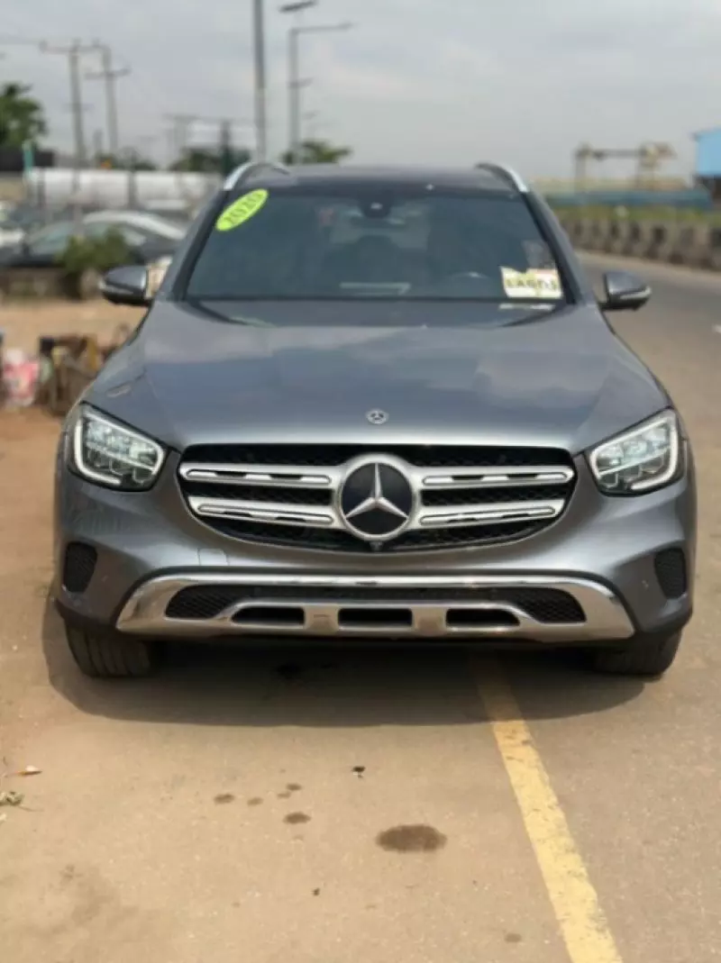 Mercedes-Benz GLC 300   - 2020