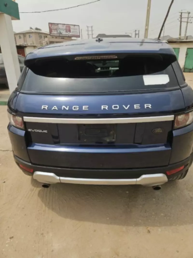 Land Rover Range Rover Evoque   - 2013