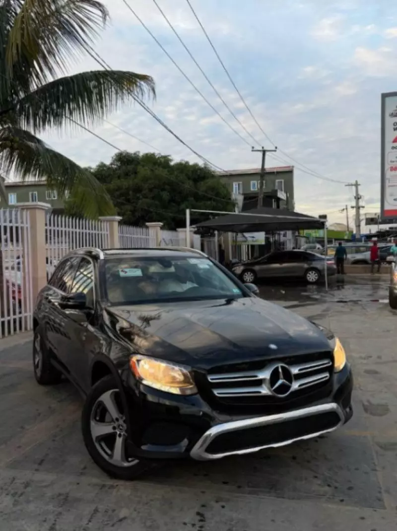 Mercedes-Benz GLC 300 - 2017