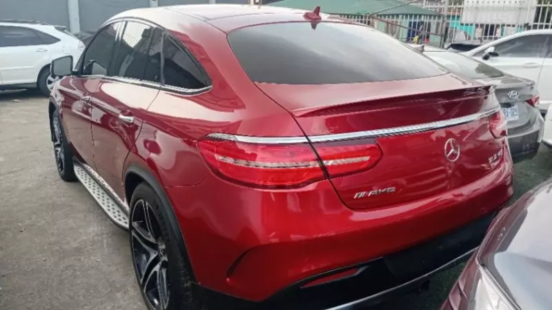 Mercedes-Benz GLE-Class   - 2017
