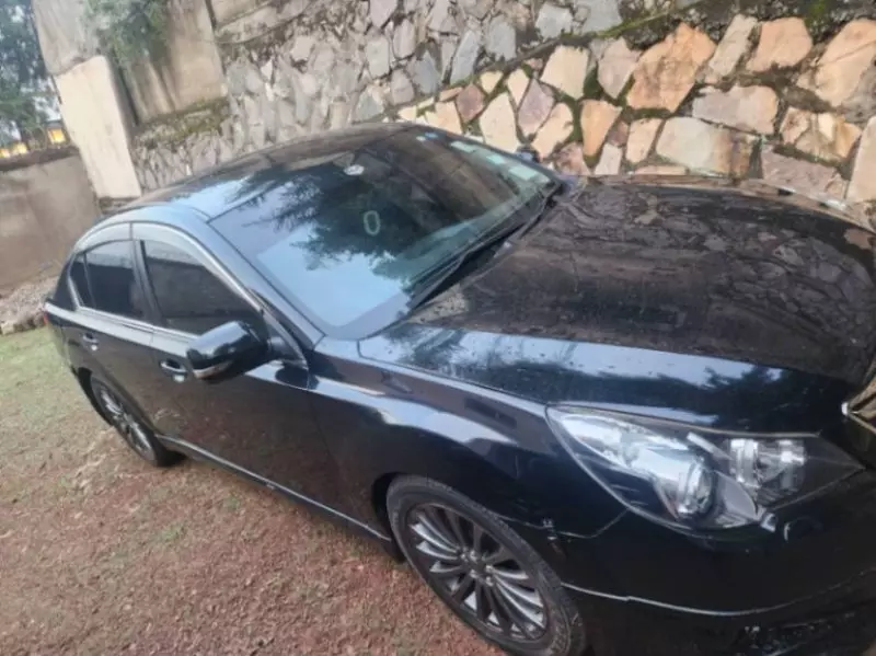 Subaru Legacy B4   - 2010