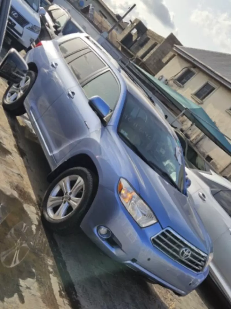 Toyota Highlander   - 2008