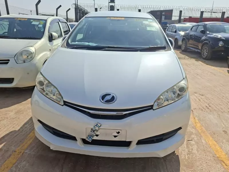 TOYOTA Wish   - 2012