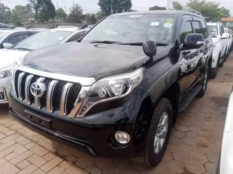 Toyota Landcruiser Prado   - 2016