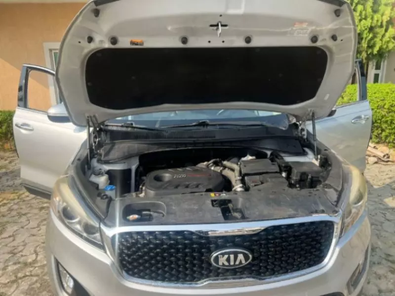 KIA Sorento   - 2016