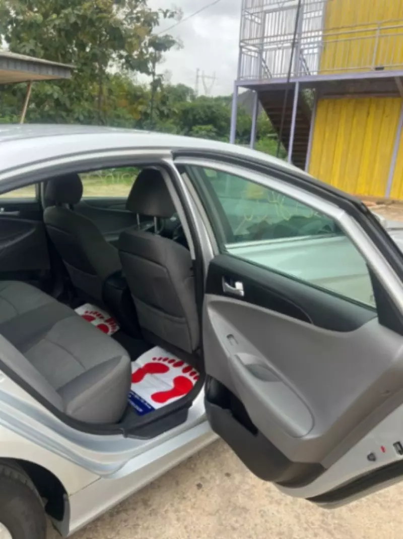 Hyundai SONATA 2,0L BVA GL   - 2011