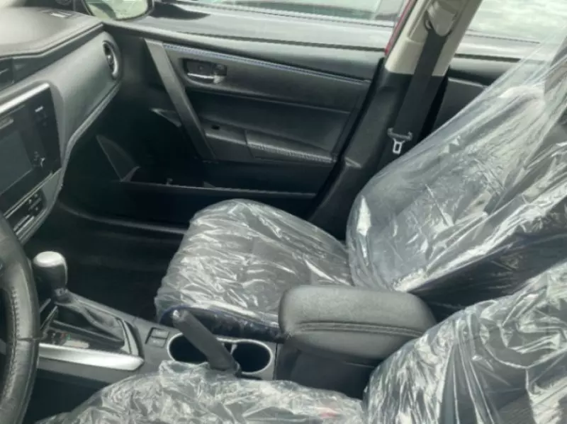 TOYOTA Corolla   - 2017