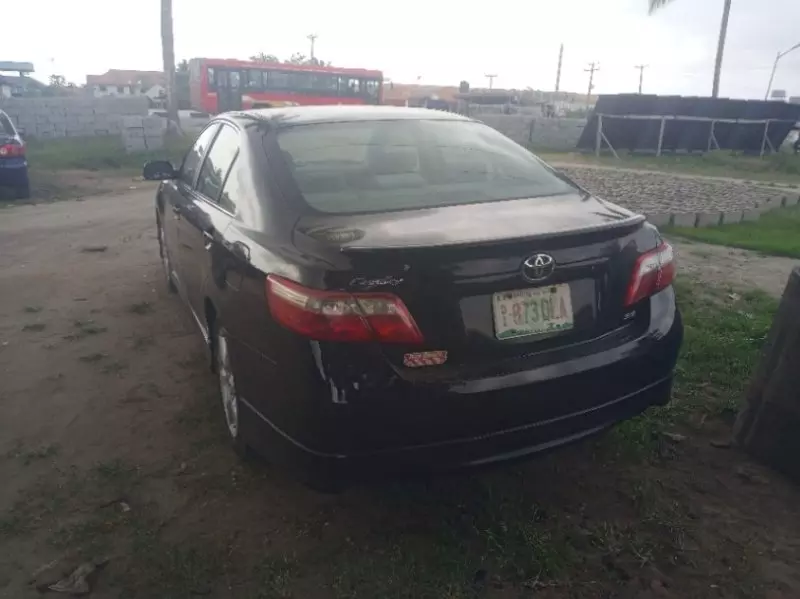 Toyota Camry   - 2008