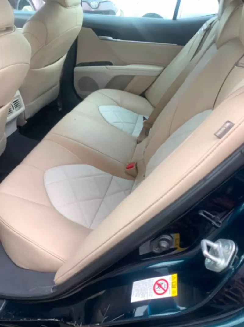 TOYOTA Camry   - 2018