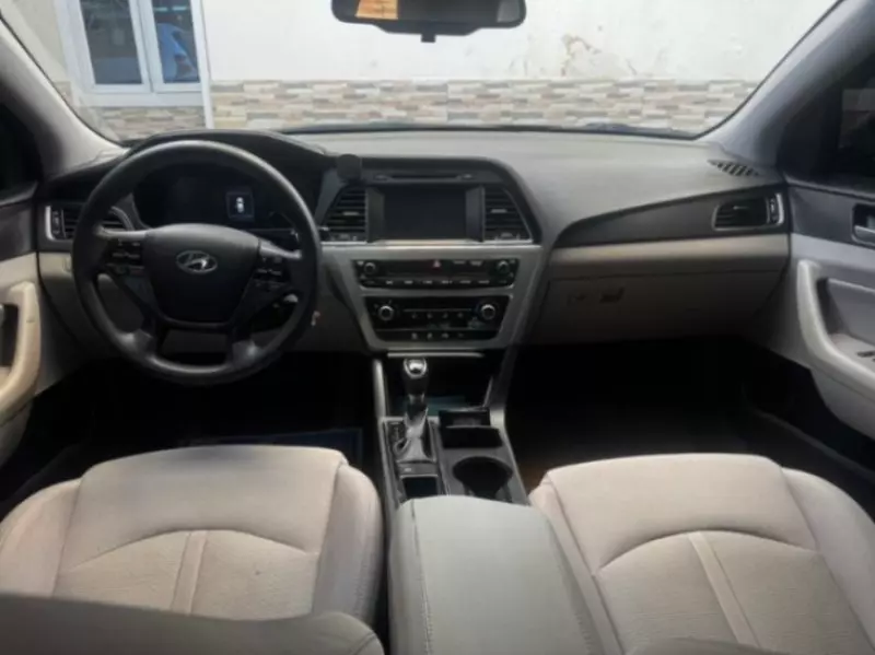 Hyundai Sonata   - 2016