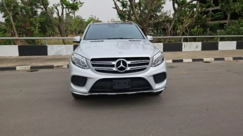 Mercedes-Benz GLE-Class   - 2017
