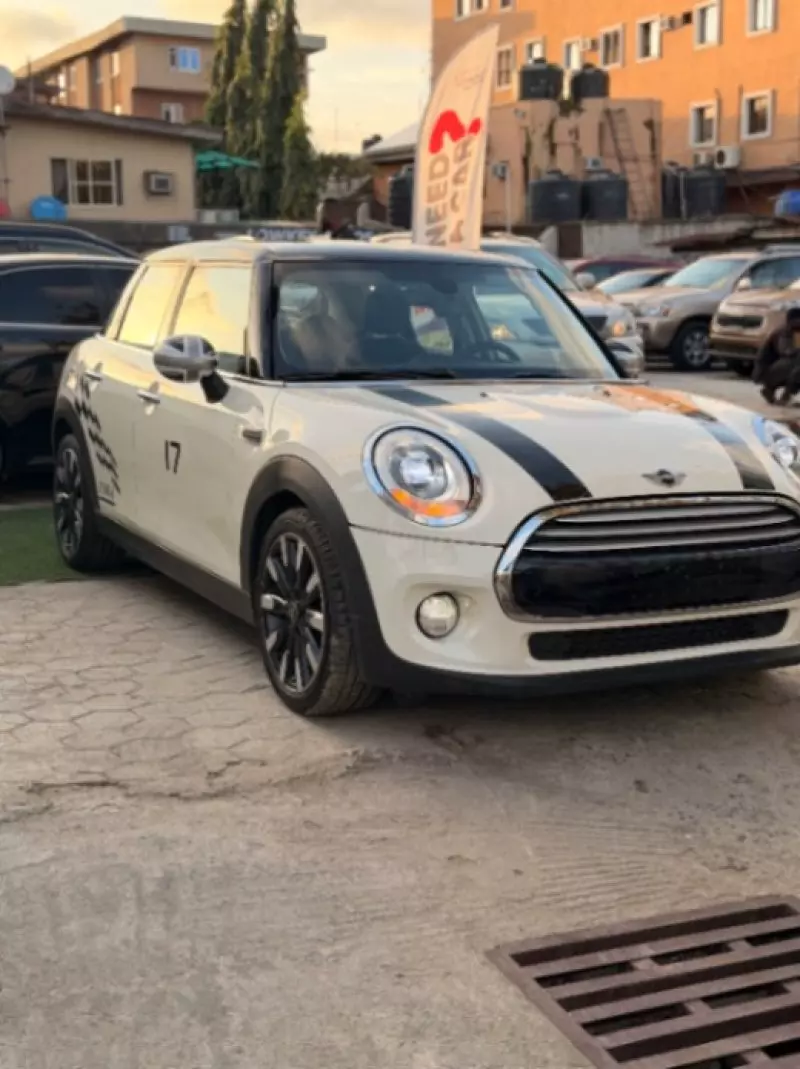 MINI Cooper   - 2017