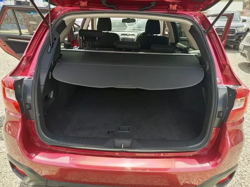 Subaru Outback   - 2018