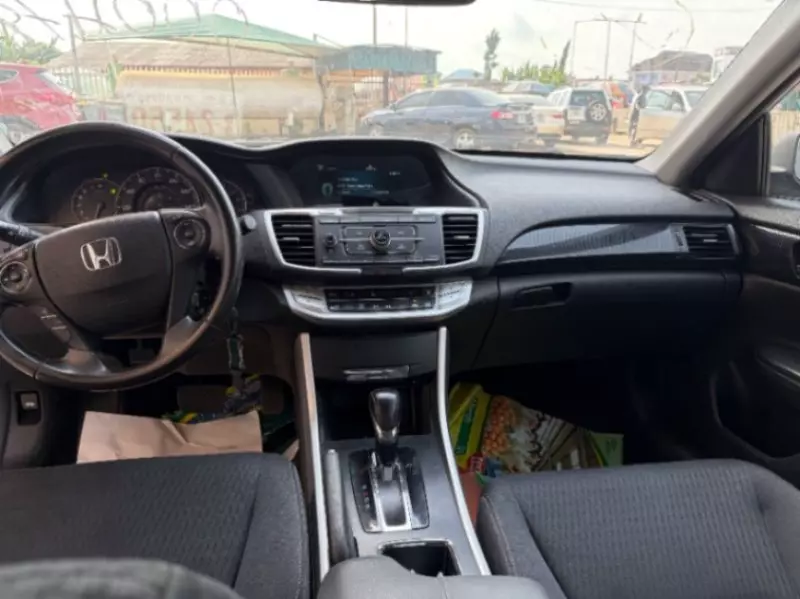 Honda Accord - 2014