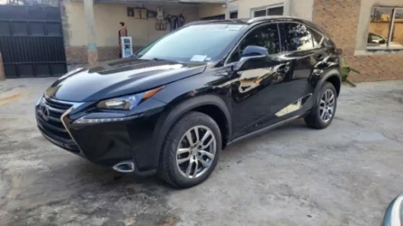 Lexus NX 200T   - 2016