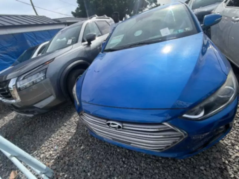 Hyundai Elantra   - 2017