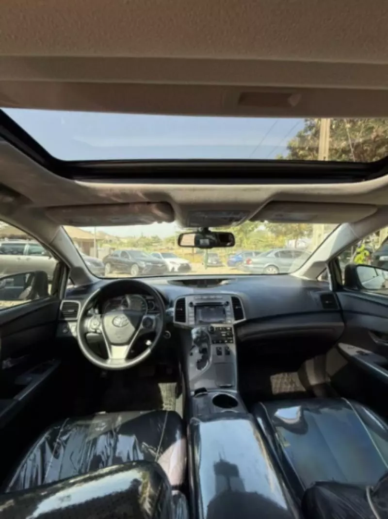 Toyota Venza   - 2013
