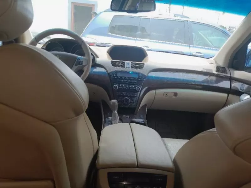 Acura MDX   - 2012
