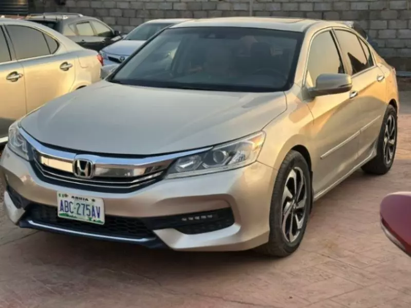 Honda Accord - 2013