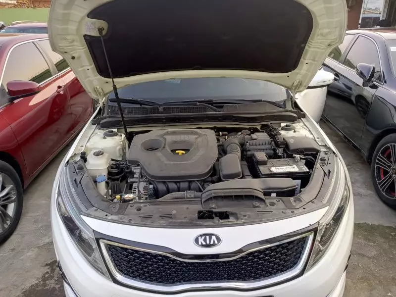KIA K5   - 2015