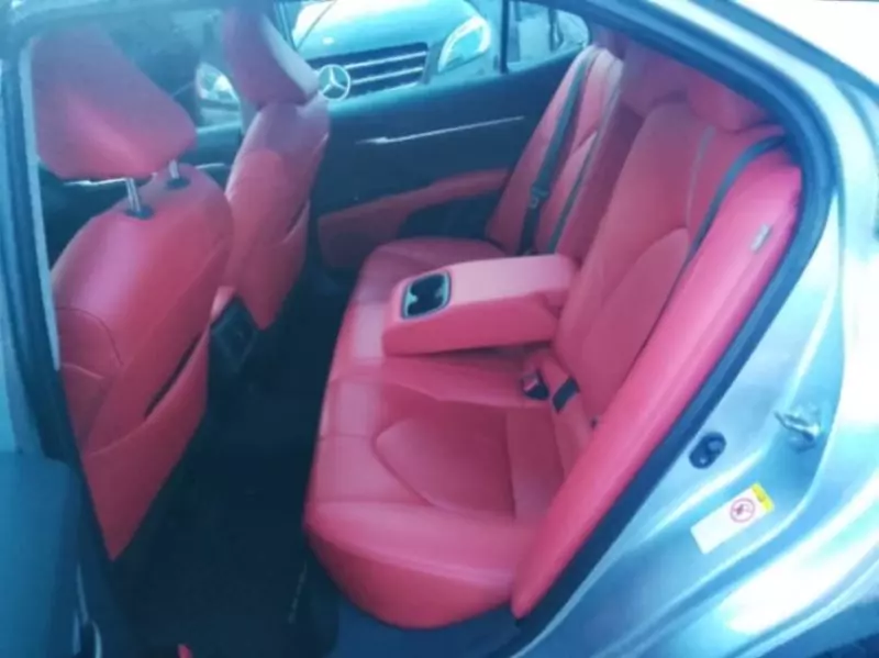 Toyota Camry   - 2019
