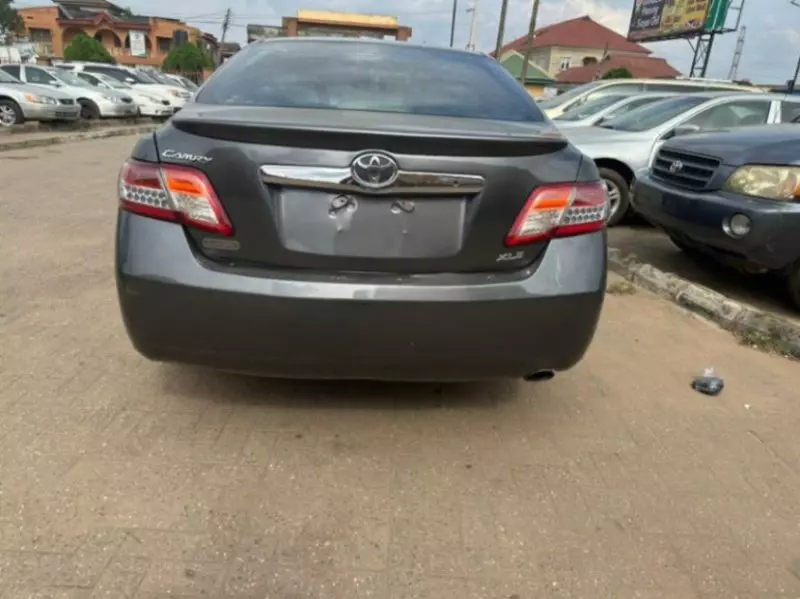 Toyota Camry   - 2008