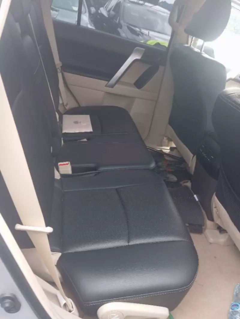 Toyota Landcruiser 300 GXR   - 2023