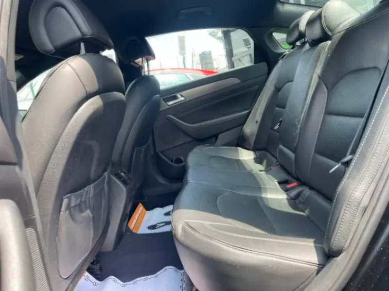 Hyundai Sonata   - 2015