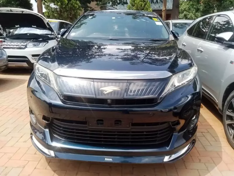 TOYOTA Harrier   - 2017
