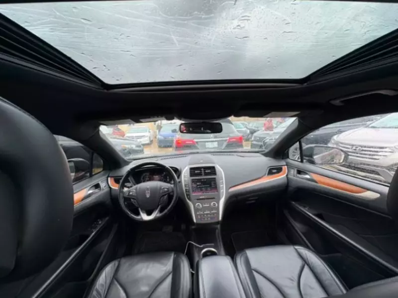 Lincoln MKC   - 2015