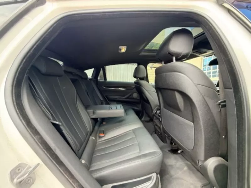 BMW X6   - 2018