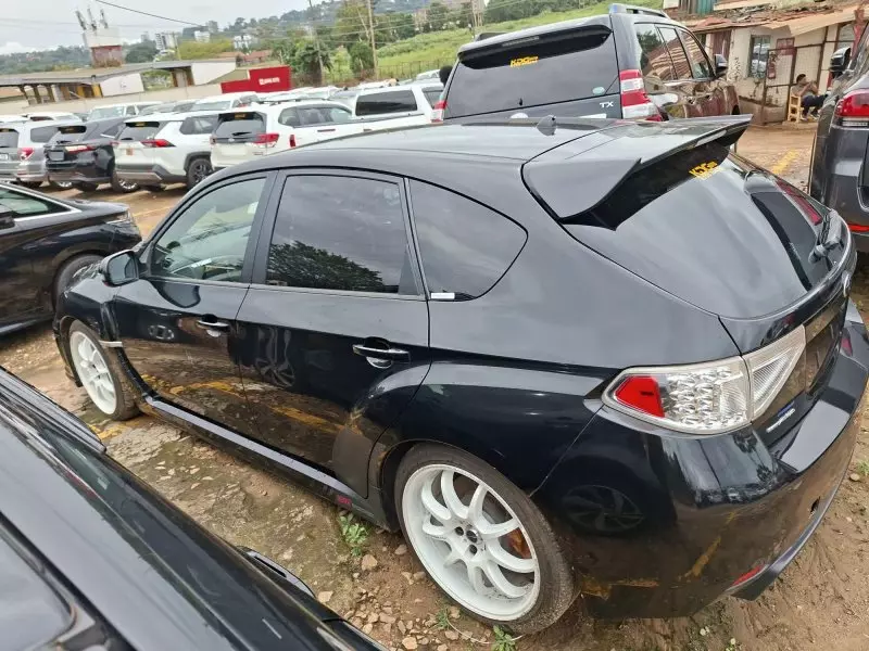 Subaru Impreza   - 2012