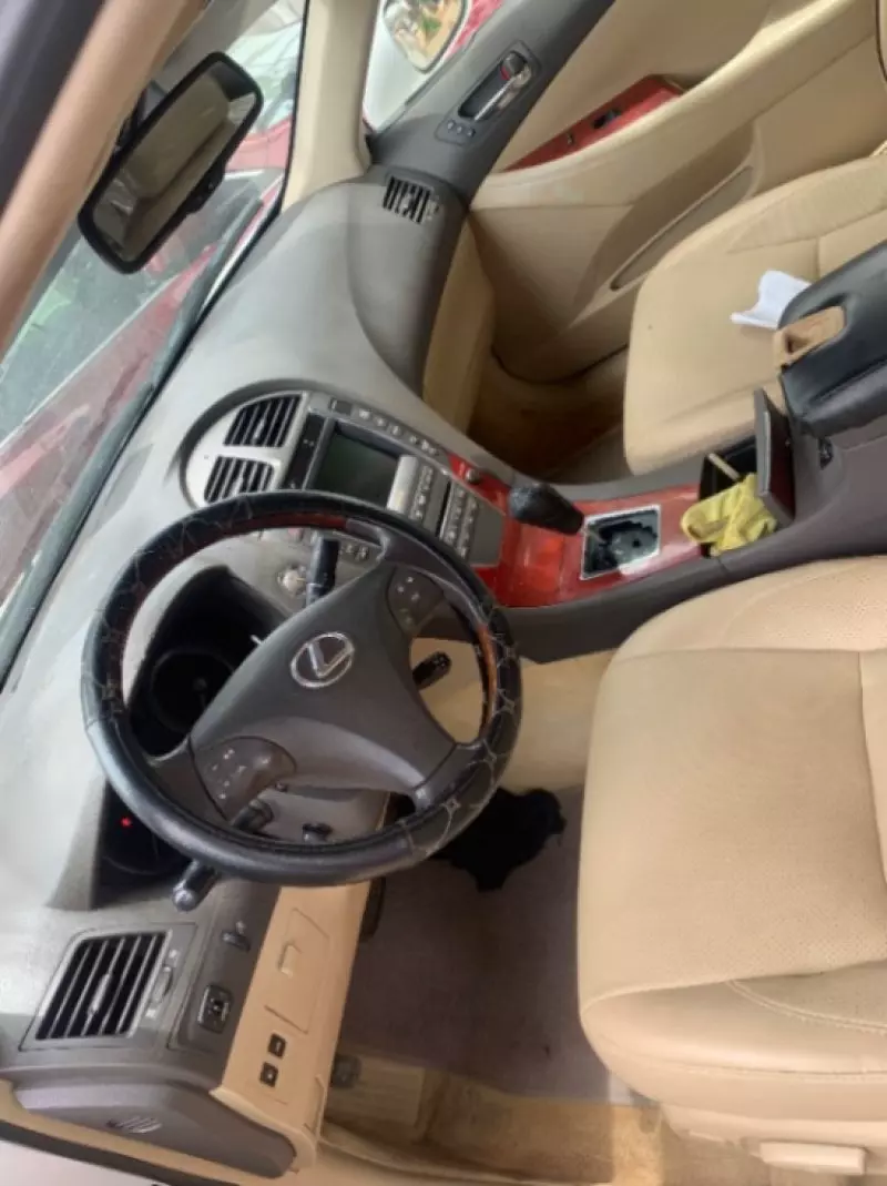Lexus ES   - 2009