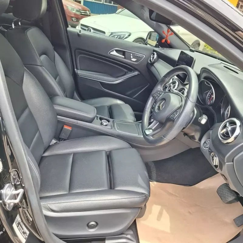 Mercedes-Benz GLA 200   - 2018