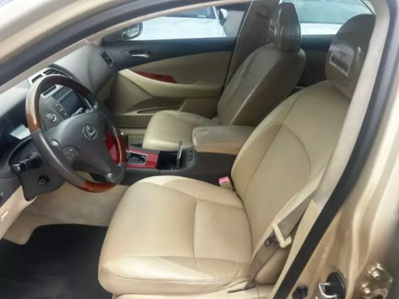Lexus ES 350   - 2009
