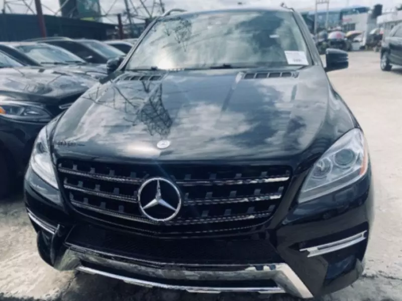 Mercedes-Benz ML-Class   - 2012